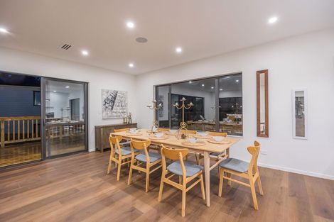 Photo of property in 5 Paitry Place, Swanson, Auckland, 0614