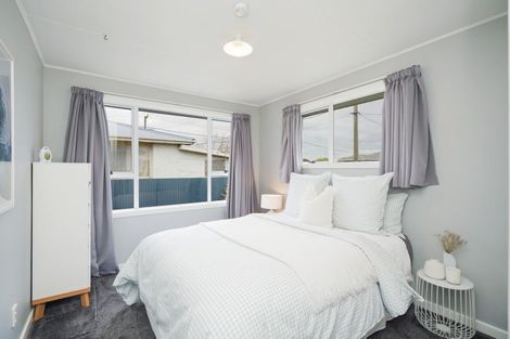 Photo of property in 52 Cargill Street, Waikiwi, Invercargill, 9810