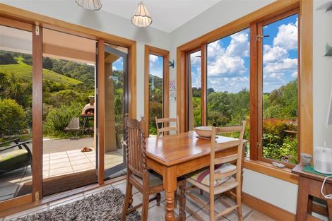 Photo of property in 104 French Farm Valley Road, French Farm, Akaroa, 7582