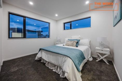 Photo of property in 32a Grande Vue Road, Hillpark, Auckland, 2102