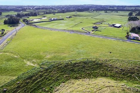 Photo of property in 12 Codlin Road, Otaua, Waiuku, 2683
