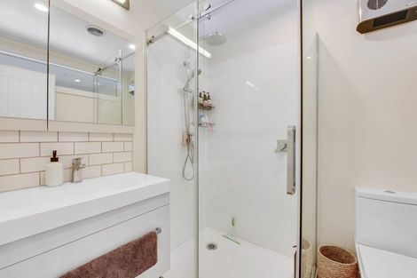 Photo of property in 114 Kawai Street, Nelson South, Nelson, 7010