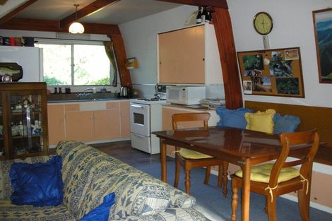 Photo of property in 5 Nikau Street, Duncan Bay, Tennyson Inlet, 7195