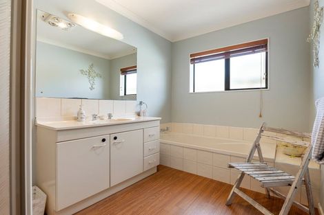 Photo of property in 12 Grace Avenue, Rototuna North, Hamilton, 3210