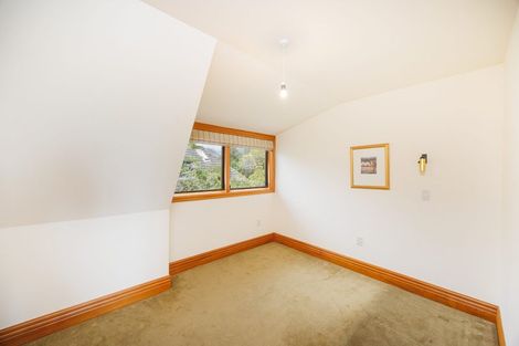 Photo of property in 96 Clifton Terrace, Fitzherbert, Palmerston North, 4410