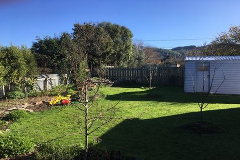 Photo of property in 4 Hayward Street, Featherston, 5710