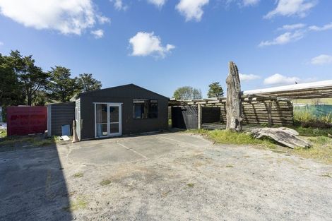 Photo of property in 35 Pataua Road South, Parua Bay, Onerahi, 0192