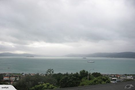 Photo of property in 4 Lyons Crescent, Strathmore Park, Wellington, 6022