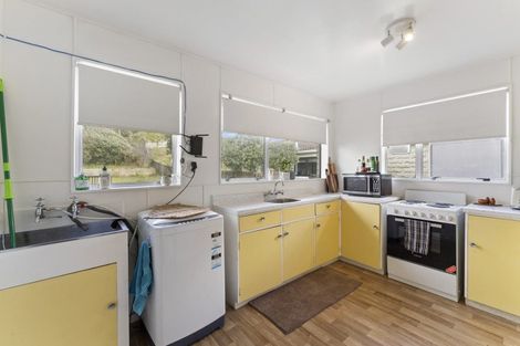 Photo of property in 81 Tasman Road, Otaki Beach, Otaki, 5512
