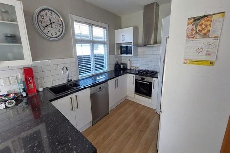 Photo of property in 18 Norfolk Street, St Albans, Christchurch, 8052