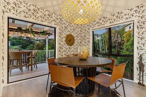 Photo of property in 5 Poaka Place, Beach Haven, Auckland, 0626