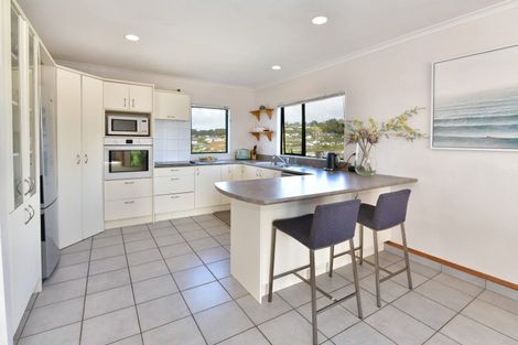 Photo of property in 2/603 Whangaparaoa Road, Stanmore Bay, Whangaparaoa, 0932