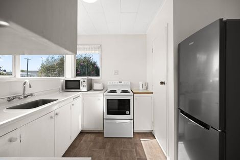 Photo of property in 22 Howden Road, Fairfield, Hamilton, 3214