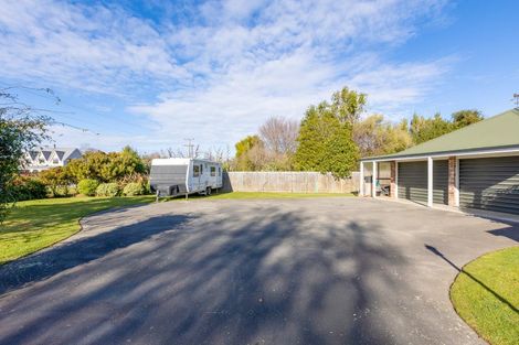 Photo of property in 2 Terrace Road, Leithfield, Amberley, 7481