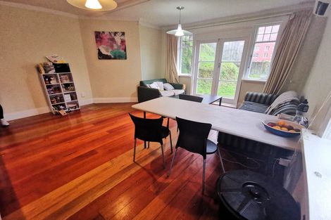 Photo of property in 1/17 Clifton Terrace, Kelburn, Wellington, 6012