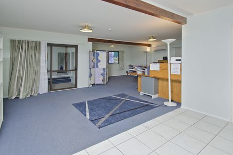 Photo of property in 183a Oceanbeach Road, Mount Maunganui, 3116