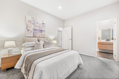 Photo of property in 3 Tarras Road, Kumeu, 0810