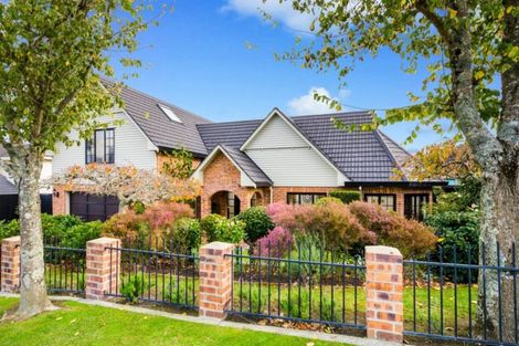 Photo of property in 9 Kahala Place, West Harbour, Auckland, 0618