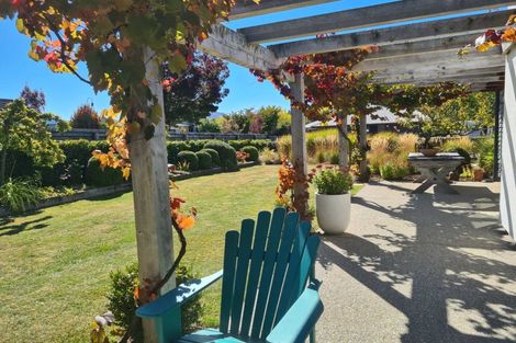 Photo of property in 19 Tyndall Street, Wanaka, 9305