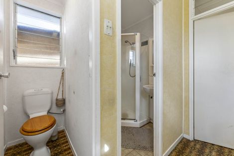 Photo of property in 2 Fraser Street, Roseneath, Port Chalmers, 9023