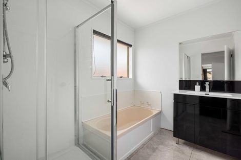 Photo of property in 9a Portland Street, Welcome Bay, Tauranga, 3112