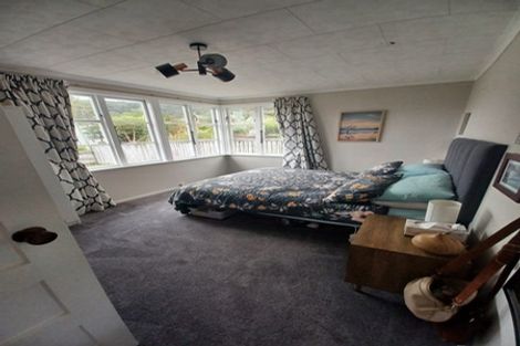 Photo of property in 14 Cleland Crescent, Naenae, Lower Hutt, 5011