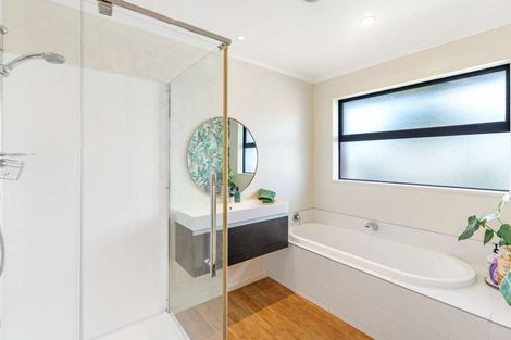 Photo of property in 11 Larne Place, Belfast, Christchurch, 8051