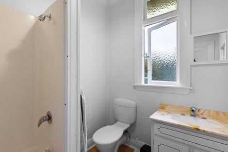 Photo of property in 19 Don Street, Oamaru North, Oamaru, 9400