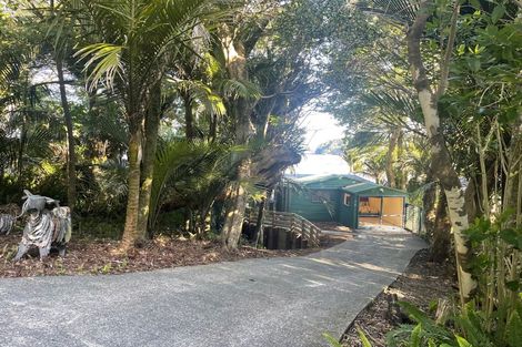 Photo of property in 12 Clinton Road, Tawharanui Peninsula, Warkworth, 0986