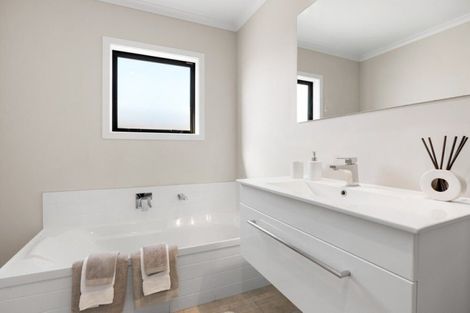 Photo of property in 2 Retallick Place, Flagstaff, Hamilton, 3210