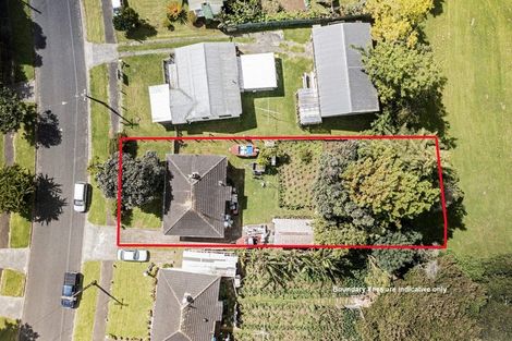 Photo of property in 35 Torino Street, Point England, Auckland, 1072