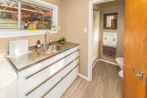 Photo of property in 11 Stark Street, Durie Hill, Whanganui, 4500