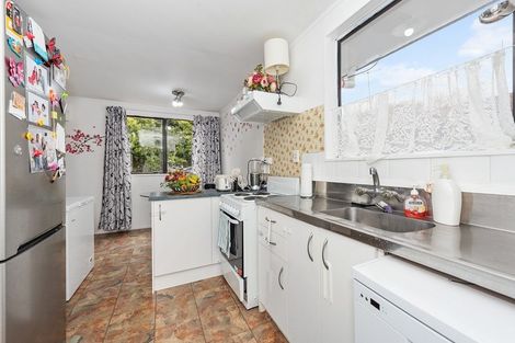 Photo of property in 49 Crawshaw Drive, Nawton, Hamilton, 3200