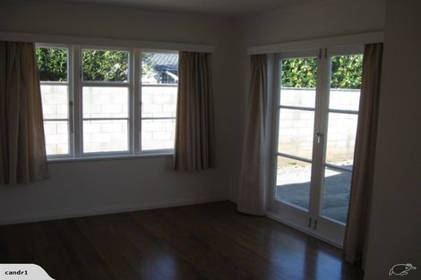 Photo of property in 14 Moana Road, Paraparaumu, 5032