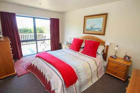 Photo of property in 32 Magdala Street, Kakanui, Oamaru, 9495