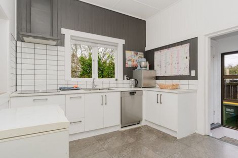 Photo of property in 34 Te Aroha Street, Hamilton East, Hamilton, 3216