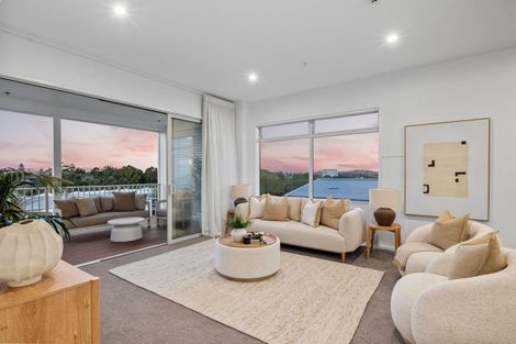 Photo of property in 195 Hibiscus Drive, Orewa, 0931