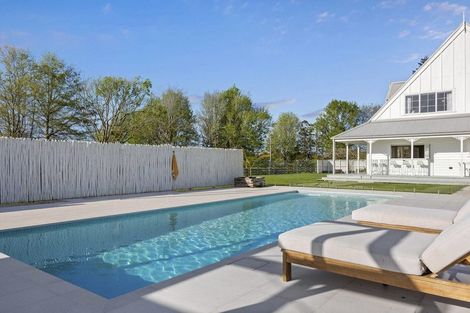 Photo of property in 161 Monument Road, Clevedon, 2582