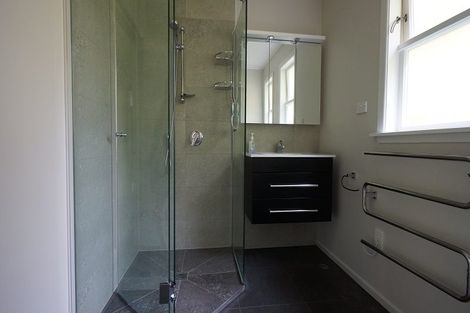 Photo of property in 110 Normandale Road, Normandale, Lower Hutt, 5010