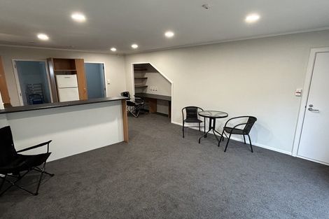 Photo of property in 13/3 Kelvin Grove, Te Aro, Wellington, 6011