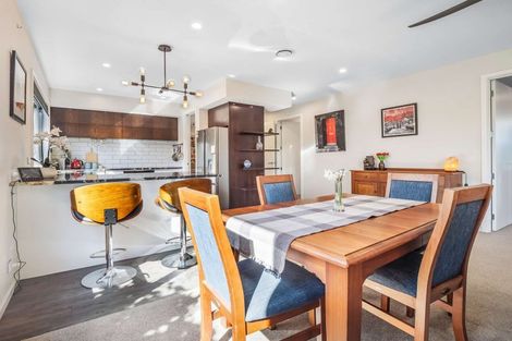 Photo of property in 10 Koreke Lane, Halswell, Christchurch, 8025