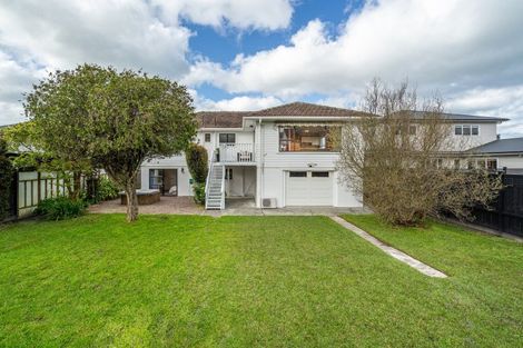 Photo of property in 63 Seacliffe Avenue, Belmont, Auckland, 0622