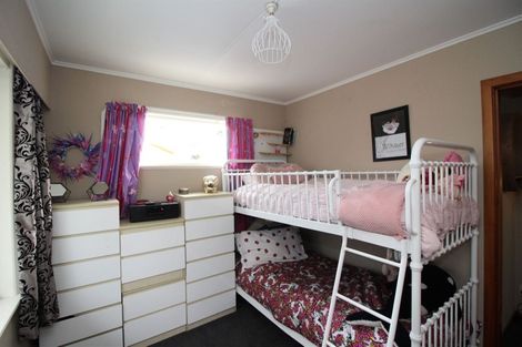 Photo of property in 19 Kenmore Place, Tokoroa, 3420