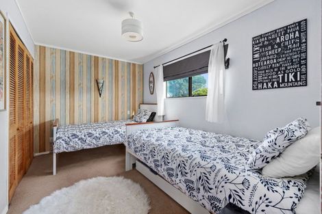 Photo of property in 3 Tamarisk Drive, Riversdale Beach, Masterton, 5872