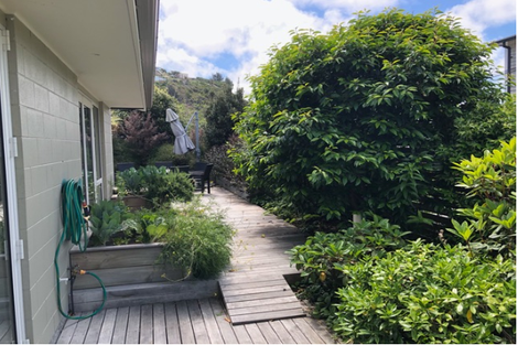 Photo of property in 24 Augusta Street, Redcliffs, Christchurch, 8081