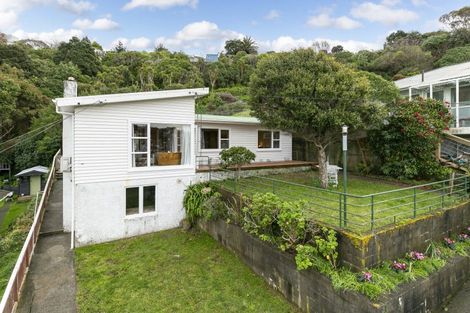 Photo of property in 67 Miramar North Road, Miramar, Wellington, 6022