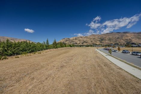 Photo of property in 22 Avalon Station Drive, Wanaka, 9305