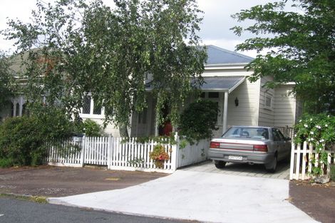 Photo of property in 15 Bayfield Road, Ponsonby, Auckland, 1011