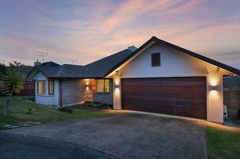 Photo of property in 8 Archer Rayner Place, Greenhithe, Auckland, 0632