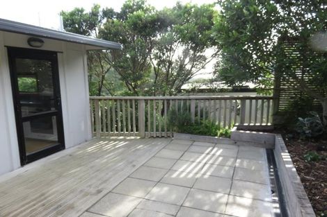 Photo of property in 76 Ranui Crescent, Khandallah, Wellington, 6035
